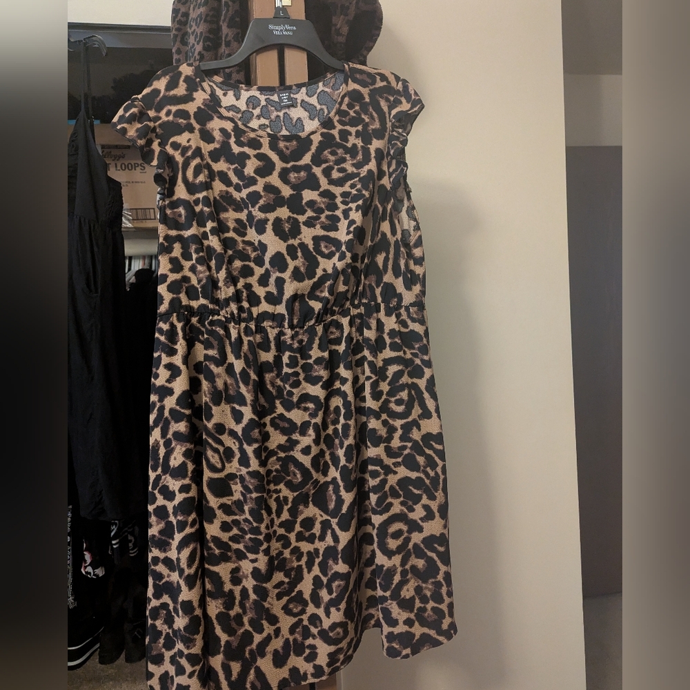 SHEIN Curve Animal Print Dress